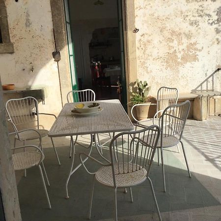 Residenza Storica Parco Lanoce Apartman Poggiardo Kültér fotó